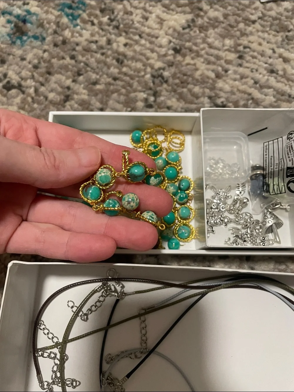 Vintage bundle beads